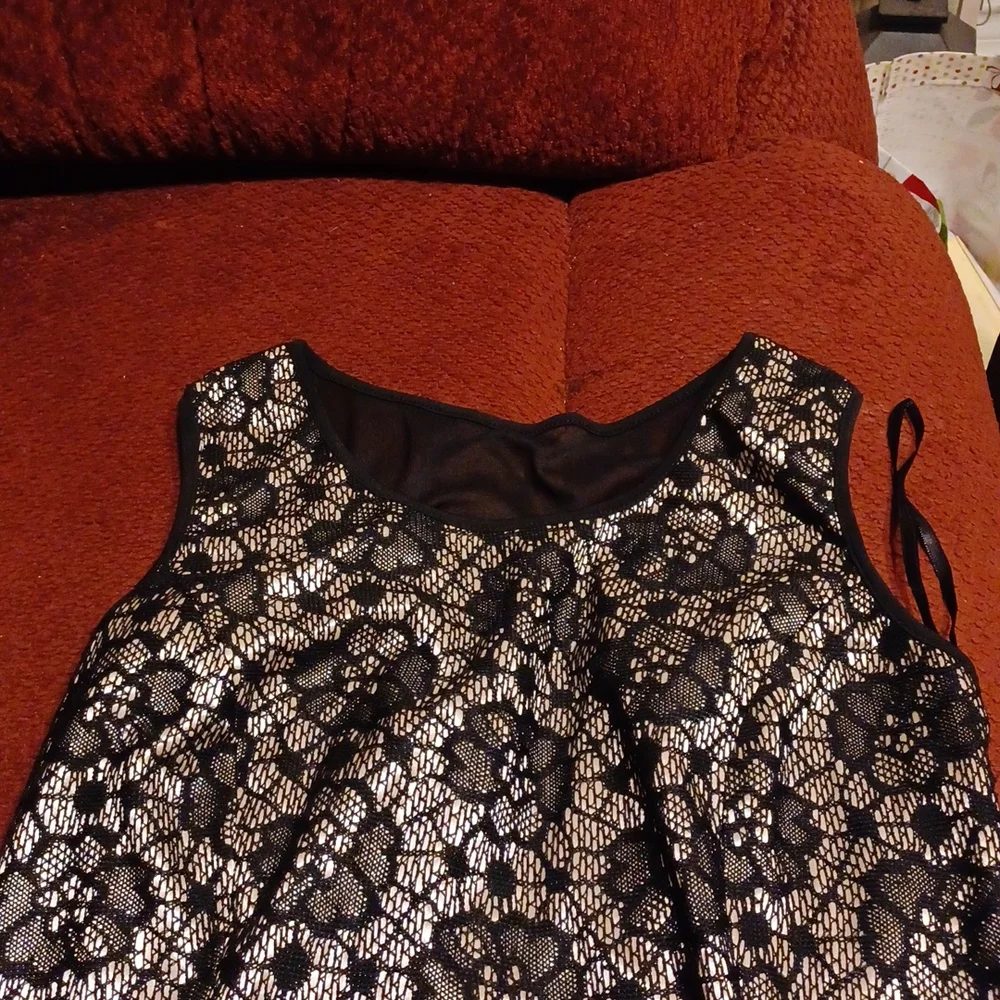Dress - Picture 2 of 3